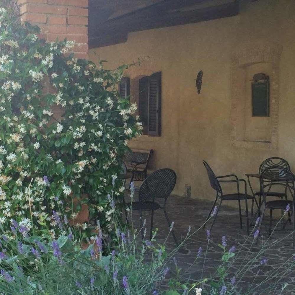 Casolare Di Remignoli Guest House San Gimignano Eksteriør bilde